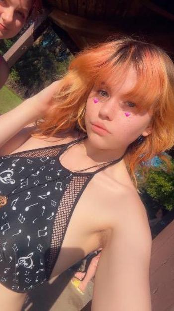 Marilyn, 21  female escort, Gainesville