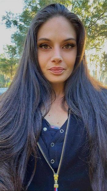 Britt, 35  female escort, Gainesville