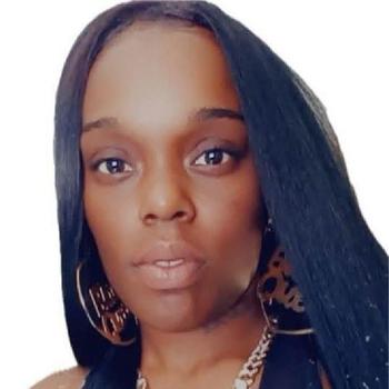 Biddy, 25  female escort, Gainesville