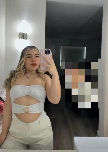 CATA, 22  female escort, Gainesville