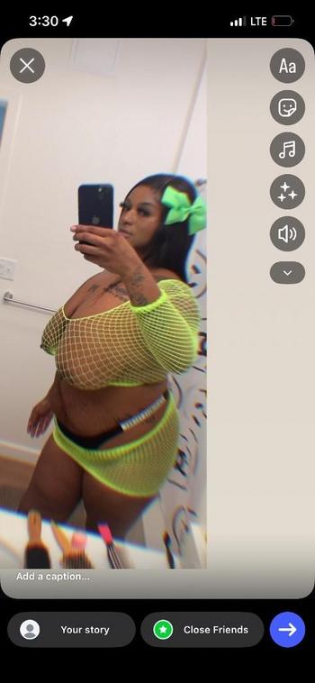 Rozae, 26  female escort, Gainesville